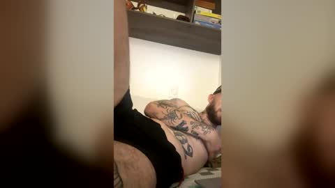 russo_fox online show from 06-19-26, 03:11