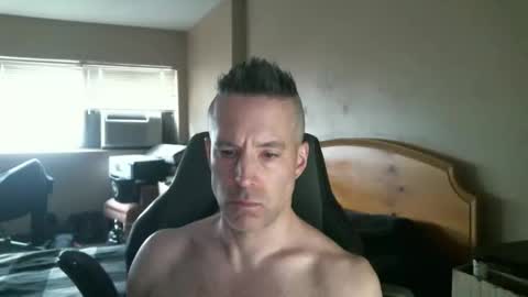 rustic_cuse_777 online show from 11-28-25, 08:11