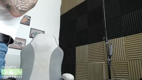 MillionDollarGuy online show from 06-08-26, 04:13