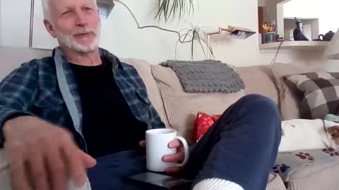 Rusty online show from 02-28-25, 02:20