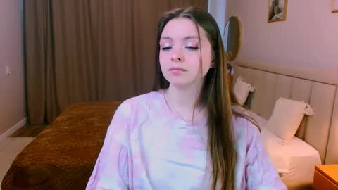 RutaYoung online show from 04-08-26, 03:01