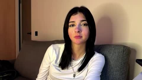 Snapshot of ruthesenion chatting on 03-29-26, 05:18 Jess online show from 03-29-26, 05:18