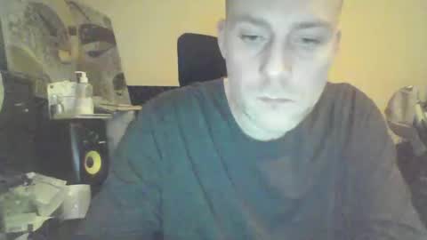 ruwatching_me online show from 03-09-25, 01:25