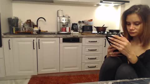 ruxandradanny online show from 12-12-24, 03:16