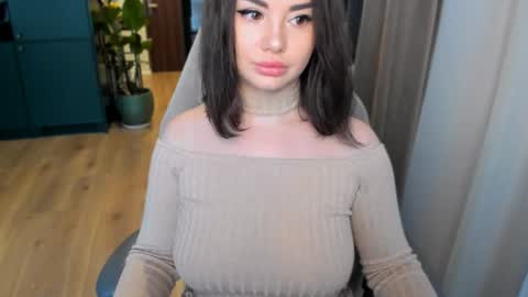 Snapshot of rvby chatting on 11-26-25, 12:17 Ruby Help me to reach 100 thumbs up online show from 11-26-25, 12:17