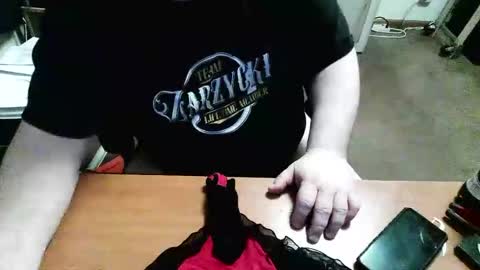 Snapshot of rwzar_1965 chatting on 04-07-26, 03:18 rwzar_1965 online show from 04-07-26, 03:18