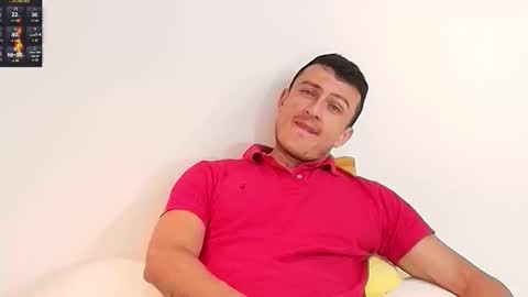 Snapshot of ryamcoast chatting on 11-07-25, 12:10 Sr Coast online show from 11-07-25, 12:10