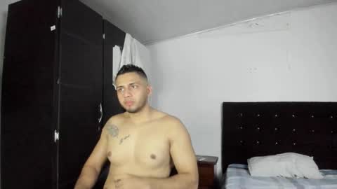 ryan_xc1 online show from 09-17-25, 12:23