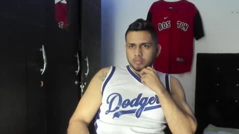 ryan_xc1 online show from 10-07-25, 02:09