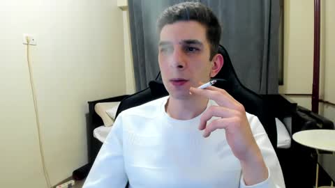 Snapshot of ryandusk chatting on 04-05-26, 08:50 Andrew C. online show from 04-05-26, 08:50