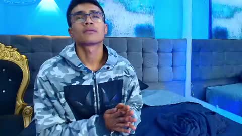 Snapshot of ryannfox_ chatting on 07-24-26, 07:17 ryannfox_ online show from 07-24-26, 07:17
