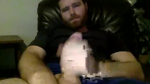 Snapshot of ryanoliver83 chatting on 12-16-24, 02:47 Ryan Oliver online show from 12-16-24, 02:47