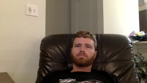 Snapshot of ryanoliver83 chatting on 01-05-25, 04:58 Ryan Oliver online show from 01-05-25, 04:58
