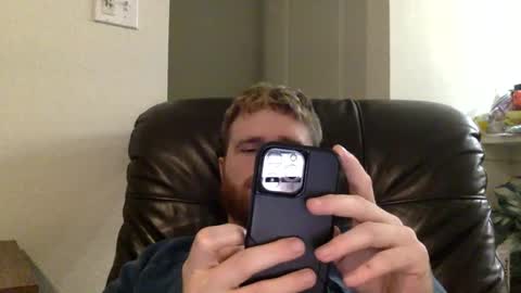 Snapshot of ryanoliver83 chatting on 01-15-25, 02:49 Ryan Oliver online show from 01-15-25, 02:49