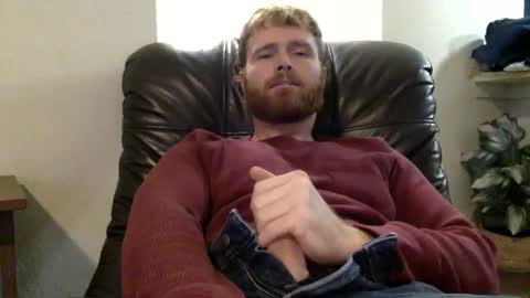 Snapshot of ryanoliver83 chatting on 01-24-25, 11:45 Ryan Oliver online show from 01-24-25, 11:45