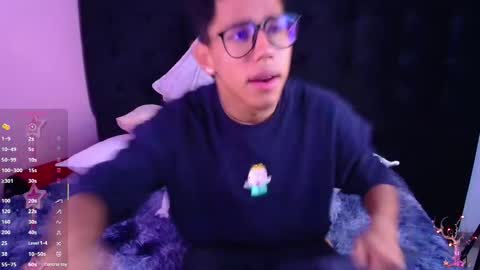 Snapshot of ryanpricee chatting on 11-28-25, 06:05 RyanPricee online show from 11-28-25, 06:05