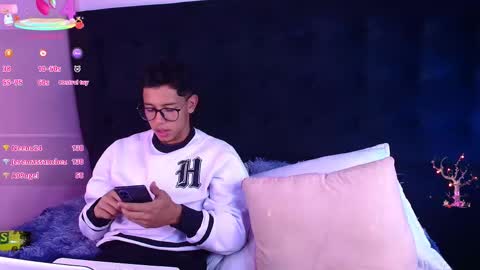 Snapshot of ryanpricee chatting on 12-19-25, 03:13 RyanPricee online show from 12-19-25, 03:13