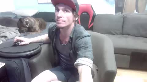 Ryan Tee online show from 10-12-25, 09:19
