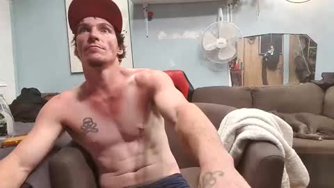 Ryan Tee online show from 10-18-25, 08:37