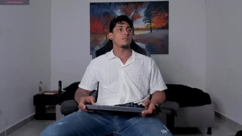 ryanwhite3 online show from 04-26-26, 07:55