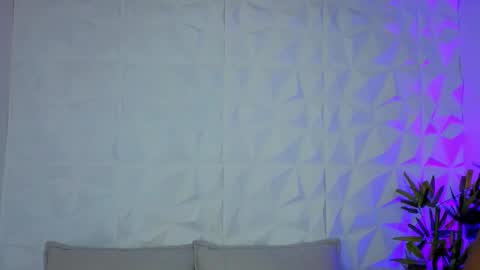 Snapshot of rynka__ chatting on 11-28-25, 04:26 rynka online show from 11-28-25, 04:26