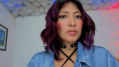 Snapshot of rynka__ chatting on 11-30-25, 03:32 rynka online show from 11-30-25, 03:32