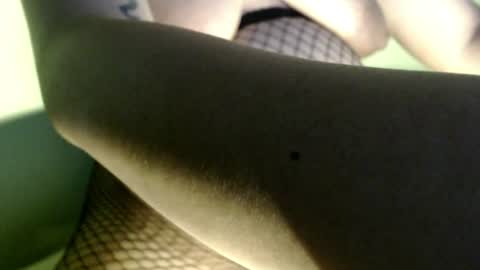 SINGLE WIDOWED MOM online show from 06-26-26, 01:04