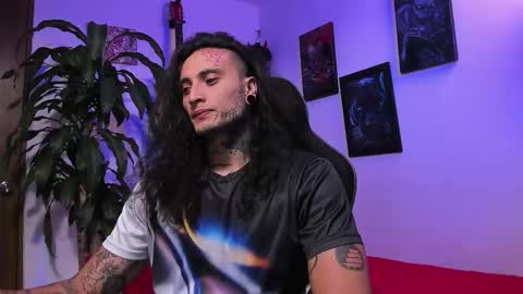 leopmonk help me reach 100 thumbs up online show from 12-01-25, 01:10