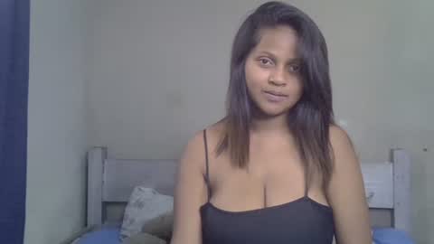 Snapshot of rywanna chatting on 04-01-26, 07:20 rywanna online show from 04-01-26, 07:20