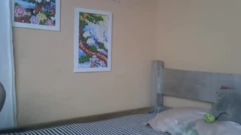 Snapshot of rywanna chatting on 07-20-26, 01:57 rywanna online show from 07-20-26, 01:57