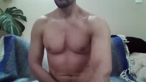 Snapshot of s43_ chatting on 01-11-25, 10:18 s43_ online show from 01-11-25, 10:18