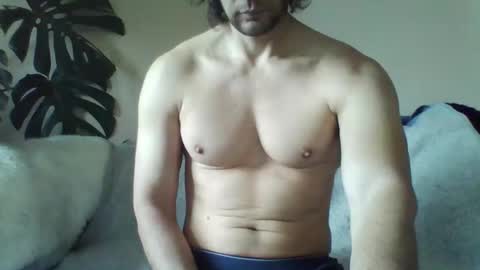 Snapshot of s43_ chatting on 10-15-25, 10:37 s43_ online show from 10-15-25, 10:37