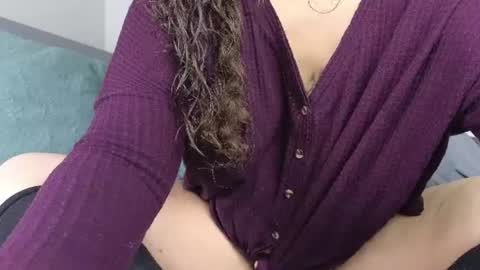 Leanne online show from 06-27-26, 04:39