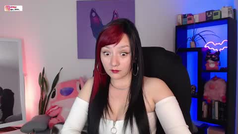 Snapshot of s_lilith chatting on 07-08-26, 12:04 Lilith independent model online show from 07-08-26, 12:04