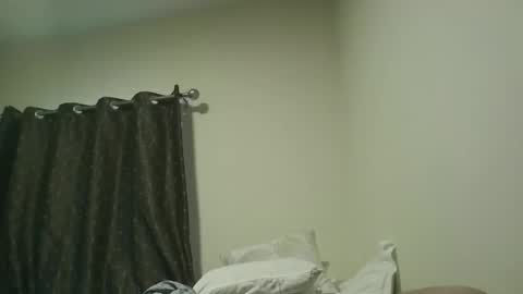 Snapshot of s_lo2626 chatting on 11-05-25, 12:05 s_lo2626 online show from 11-05-25, 12:05