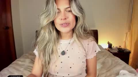 Leslie Beltrn online show from 02-25-26, 04:55