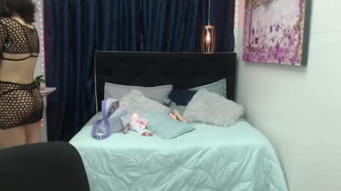 Snapshot of sabaha_ chatting on 12-13-24, 07:15 S A B A H A online show from 12-13-24, 07:15