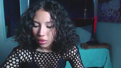 Snapshot of sabaha_ chatting on 12-18-24, 09:08 S A B A H A online show from 12-18-24, 09:08