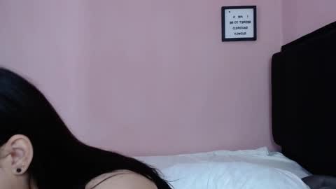 Snapshot of sabbrand_ chatting on 10-01-25, 08:59 online show from 10-01-25, 08:59