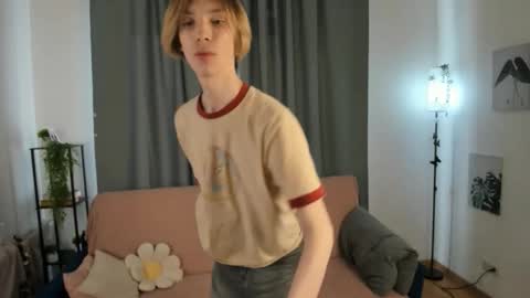 sableflux online show from 03-15-26, 05:24