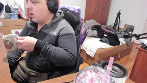 Snapshot of saboda chatting on 12-12-24, 05:42 1141323 my Lord Mister Max moms treasure online show from 12-12-24, 05:42