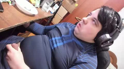 1141323  my Lord Mister Max   moms treasure online show from 04-11-26, 01:21