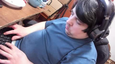 1141323  my Lord Mister Max   moms treasure online show from 04-26-26, 06:05