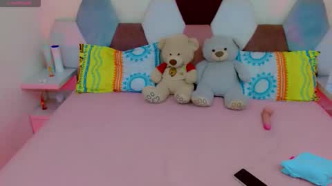 sabriana_smith1 online show from 03-13-26, 03:02