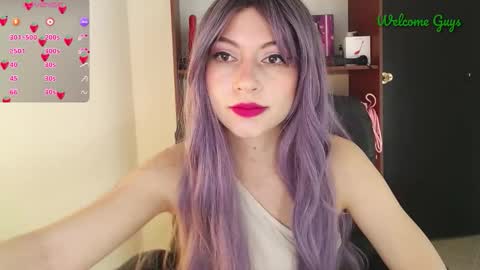 Snapshot of sabrina709 chatting on 10-19-25, 09:15 Sabrina online show from 10-19-25, 09:15