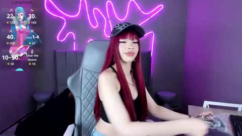 Snapshot of sabrina_bloom_ chatting on 10-02-25, 01:07 sabri online show from 10-02-25, 01:07