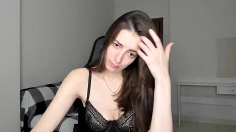 Snapshot of sabrina_mur chatting on 11-25-25, 01:11 sabrina_mur online show from 11-25-25, 01:11