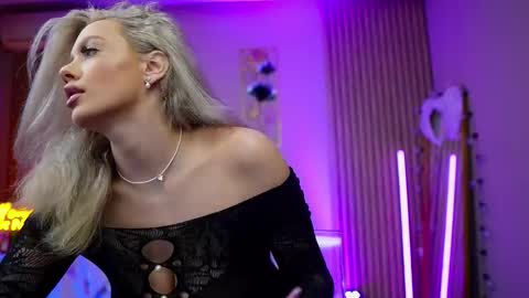 SabrinaJade online show from 02-02-26, 06:34