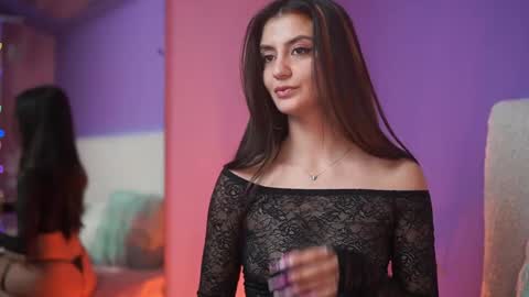  Sabrina  online show from 11-05-25, 06:13