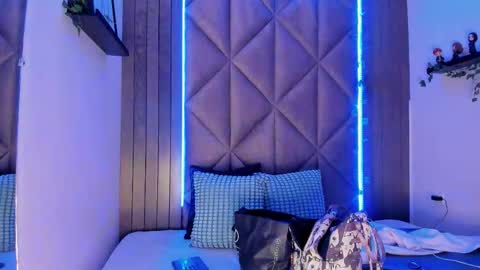 S A B R I N A  online show from 01-11-26, 11:37